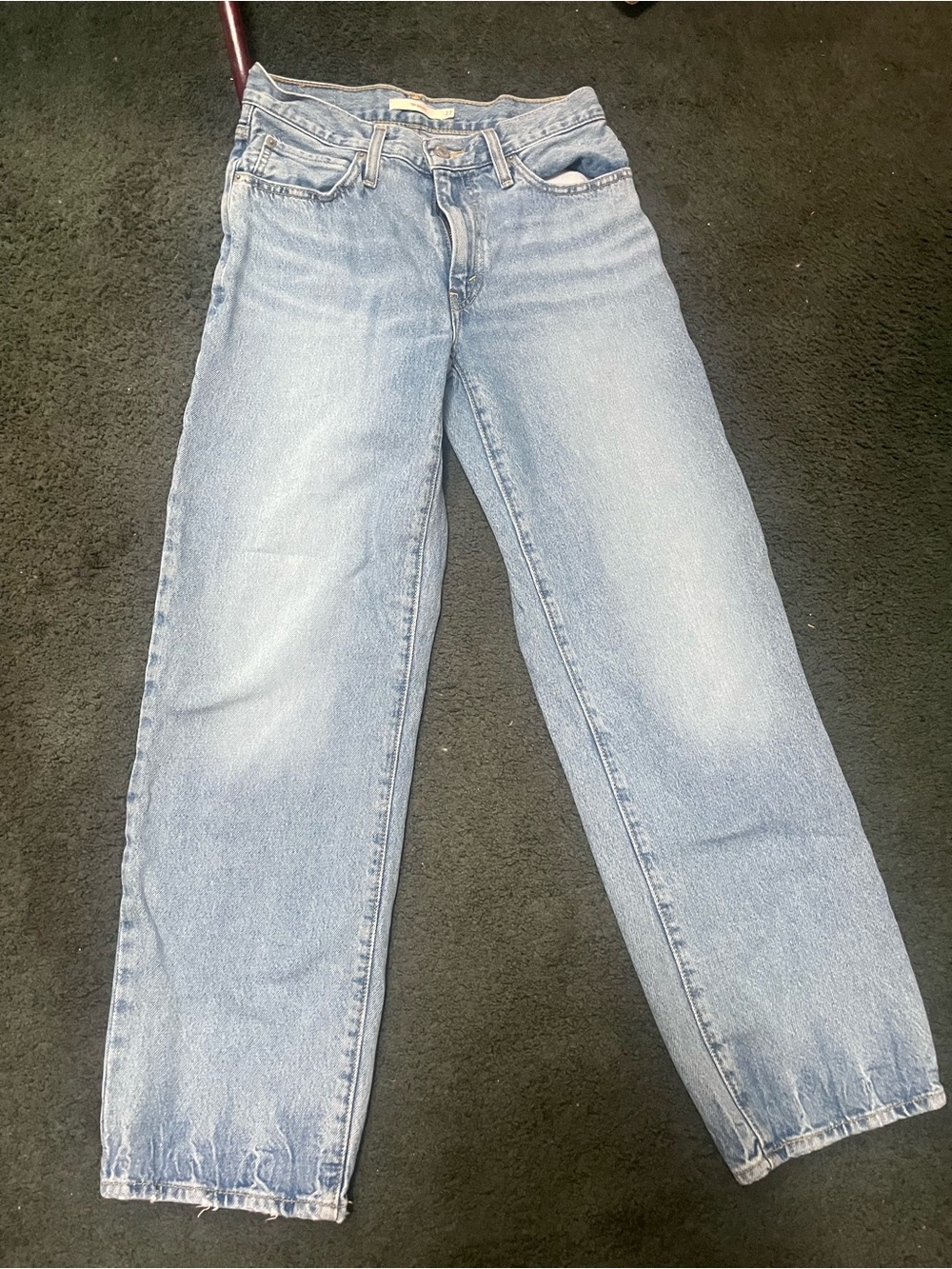 Women’s Light Blue Straight-Leg Jeans